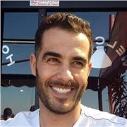 Responsável, empático, organizado, liderança, espírito equipa, divertido, pontual.